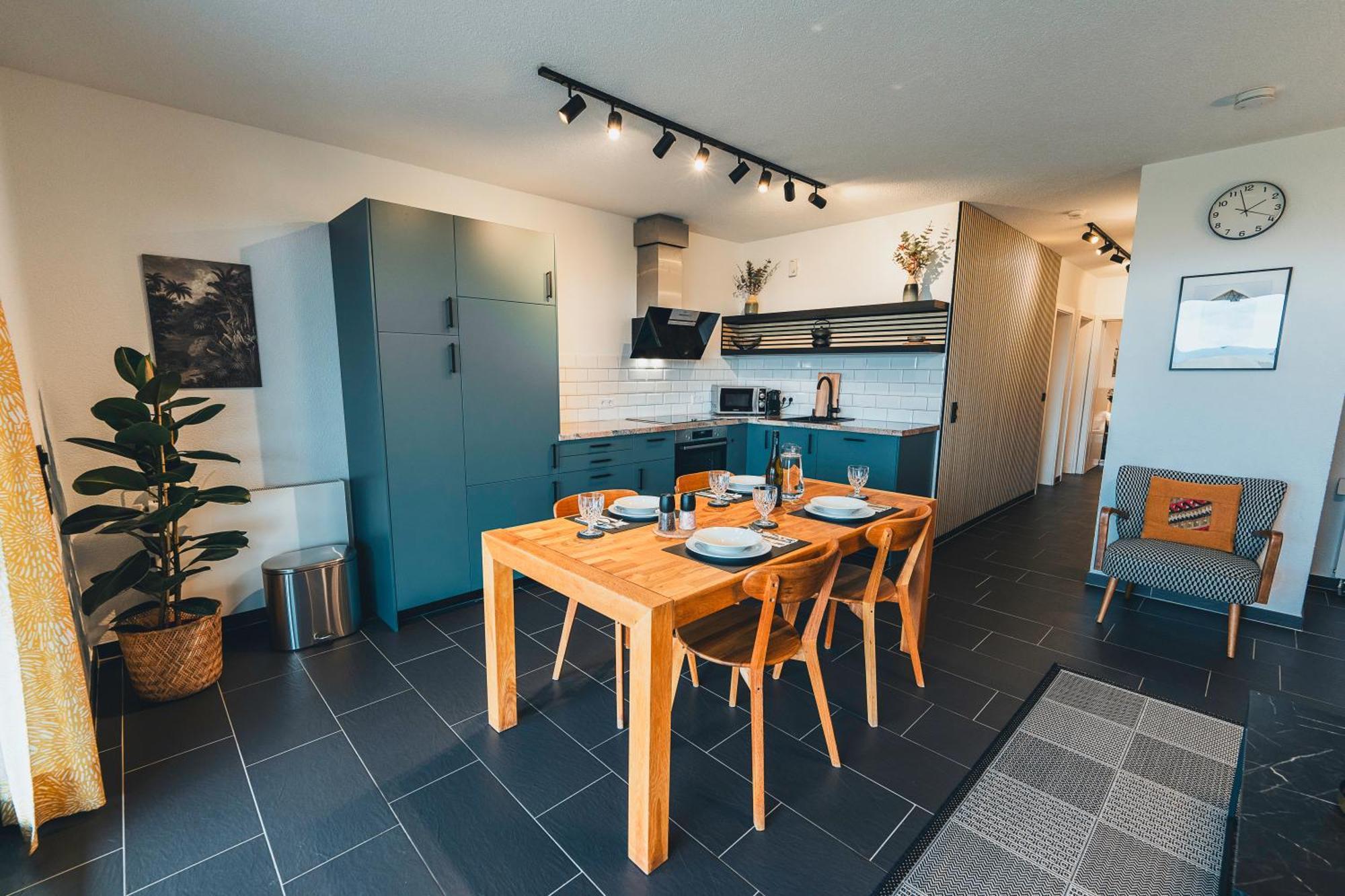 Hunsrueck Valley View Apartment With Cedar Sauna Bruschied Exterior photo